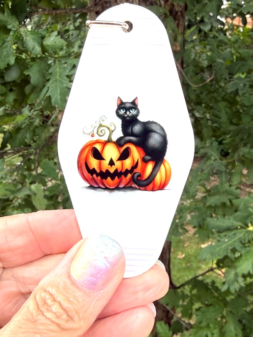 Vintage style motel key 3.5 keychain fall autumn Halloween-themed gift idea